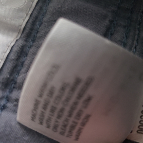 Old navy size 0 shorts - Picture 5 of 6